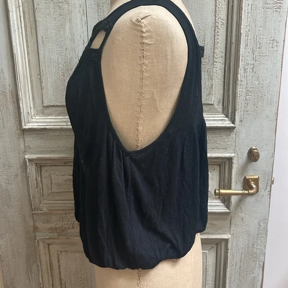 Free People black tank - Picture 3 of 5